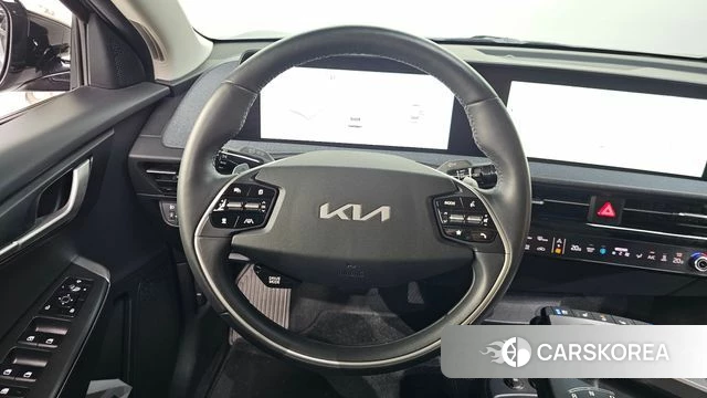 Kia EV6 2022 Серый из Кореи, фото 3