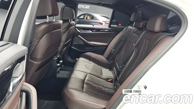 BMW 5 Series (G30) 2022 Белый из Кореи, фото 3