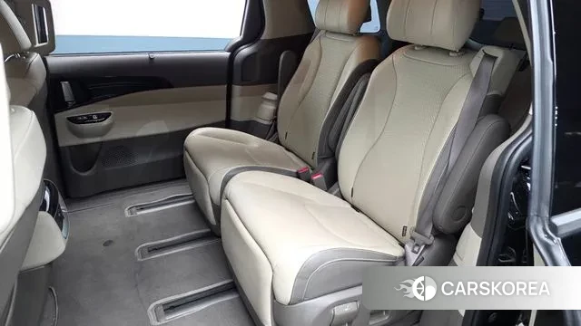 Kia Carnival 4th generation 2023 Черный из Кореи, фото 3