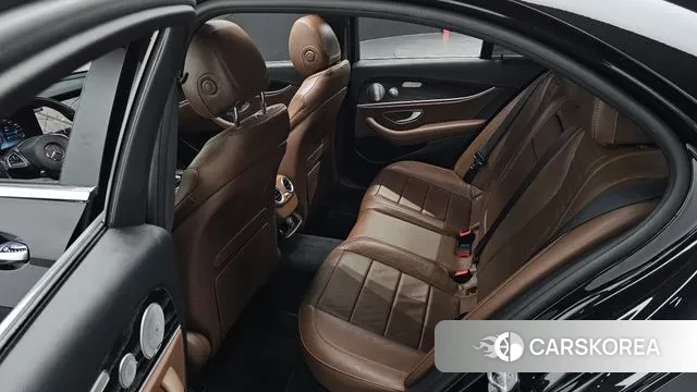 Mercedes-Benz E-Class W213 2018 Черный из Кореи, фото 3