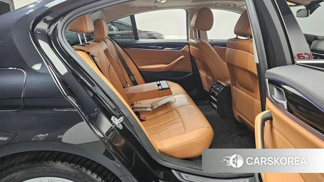 BMW 5 Series (G30) 2019 Черный из Кореи, фото 3