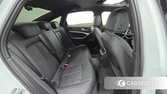 Audi A6 (C8) 2023 Белый из Кореи, фото 3