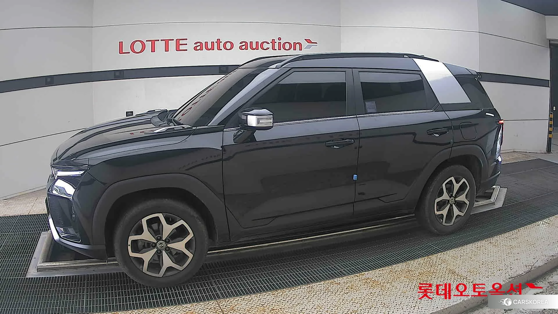 SsangYong Torres 2023 Spaceblack из Кореи, фото 3