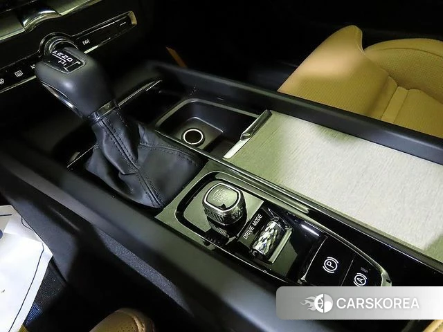 Volvo XC60 second Generation 2020 Серый из Кореи, фото 3