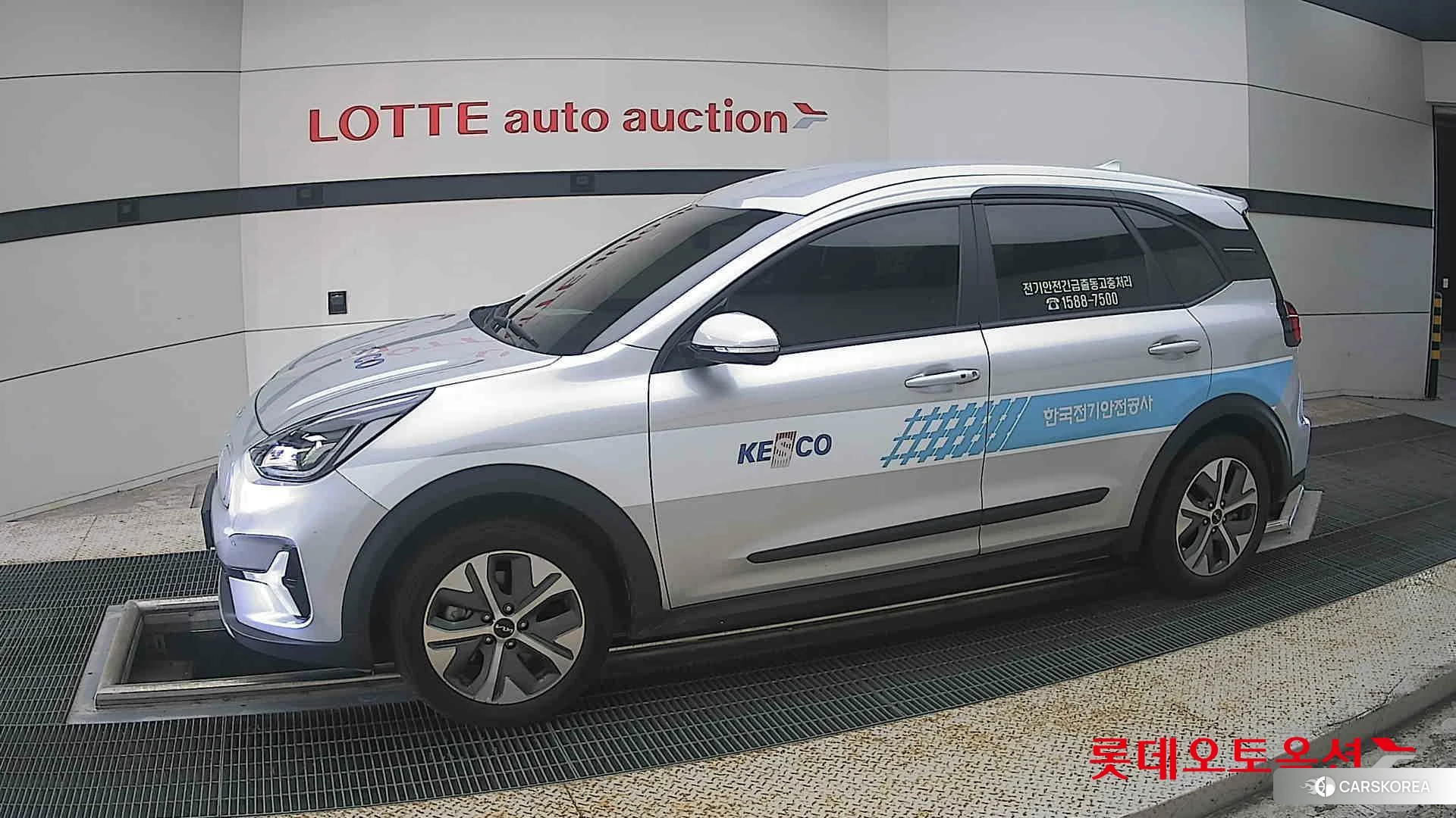 Kia Niro Plus 2023 Sparkling Silver из Кореи, фото 3