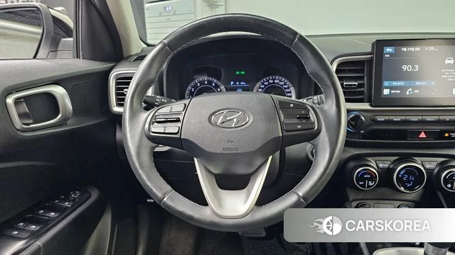 Hyundai Venue 2019 Белый из Кореи, фото 3