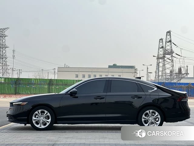 Honda Accord 2023 Черный из Китая, фото 3