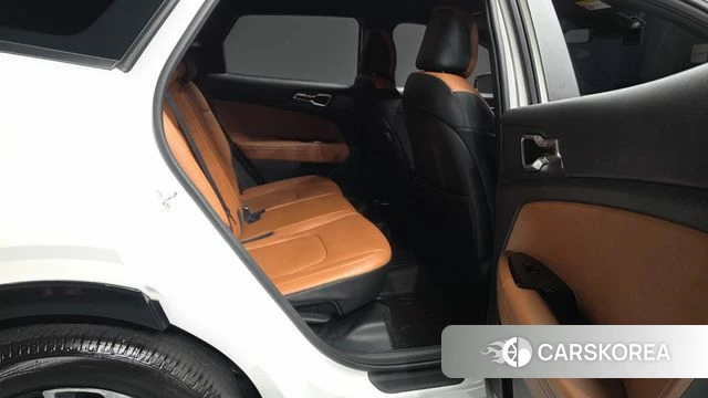 Kia Sportage 5th Generation 2021 Белый из Кореи, фото 3