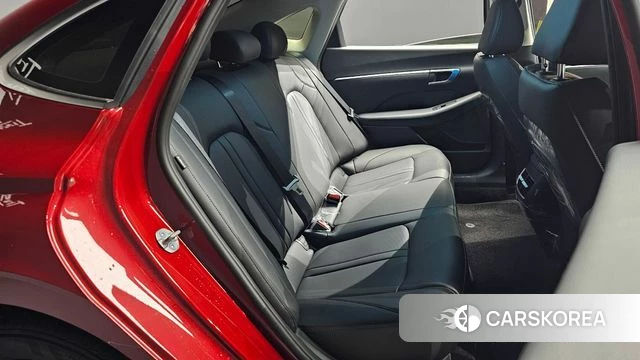 Hyundai Sonata D Edge (DN8) 2026 Красный из Кореи, фото 3