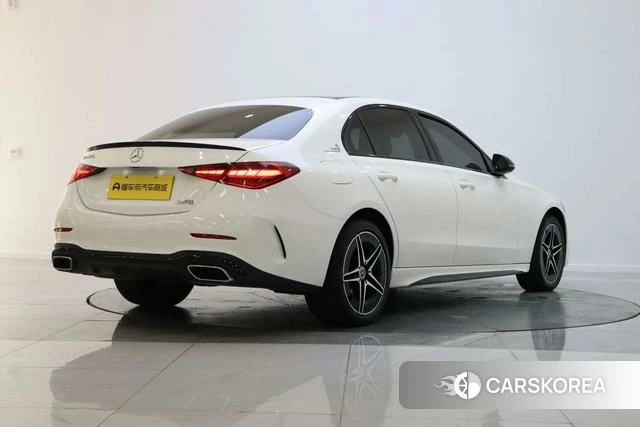 Mercedes-Benz Class C 2023 Белый из Китая, фото 3