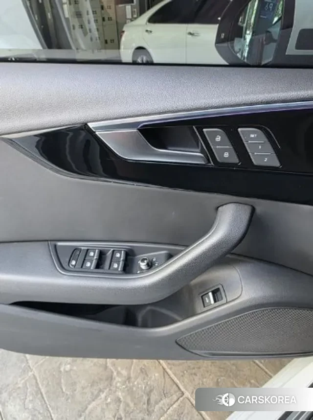 Audi A4 (B9) 2020 Белый из Кореи, фото 3