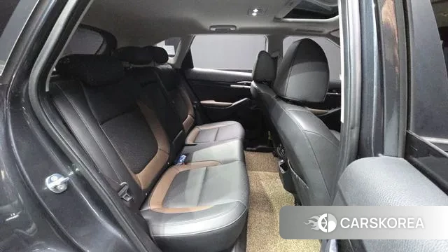 Kia Seltos 2021 Серый из Кореи, фото 3