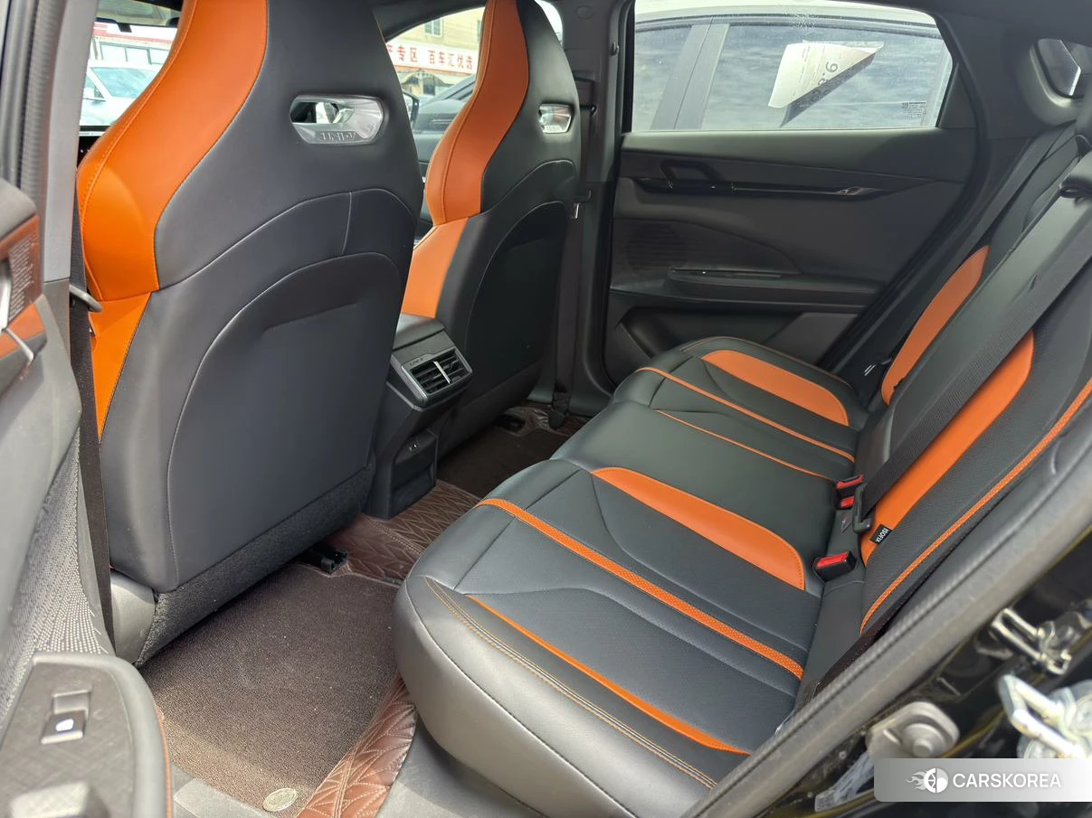 Chang'an UNI-V 2024 Черный из Китая, фото 3