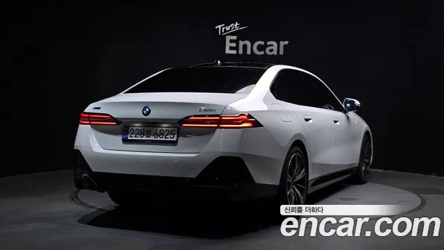 BMW 5 Series (G60) id 2556277 из Кореи 3