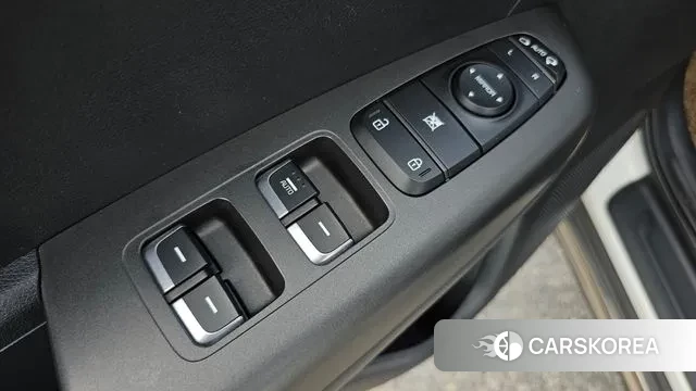 Kia Sportage The Bold 2018 Белый из Кореи, фото 3