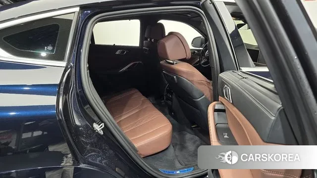 BMW X6 (G06) 2022 Черный из Кореи, фото 3