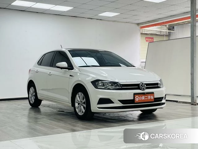 Volkswagen Polo 2021 Белый из Китая, фото 3