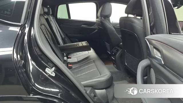 BMW X4 (G02) 2025 Черный из Кореи, фото 3