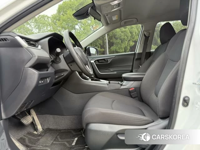 Toyota RAV4 Rongfang 2024 Белый из Китая, фото 3