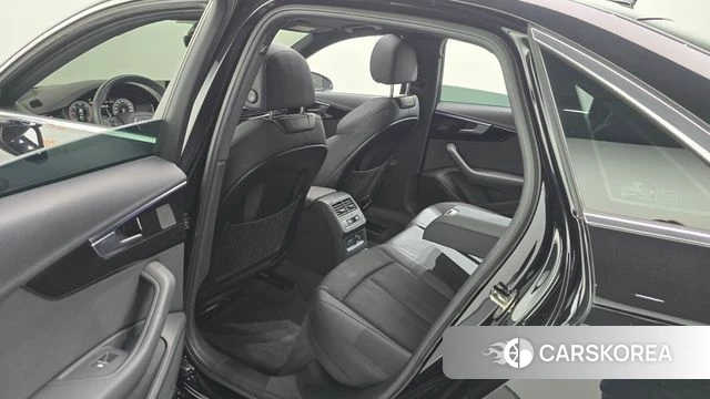 Audi A4 (B9) 2021 Черный из Кореи, фото 3