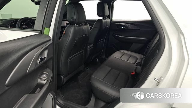 Chevrolet (GM Daewoo) Trailblazer 2022 Белый из Кореи, фото 3