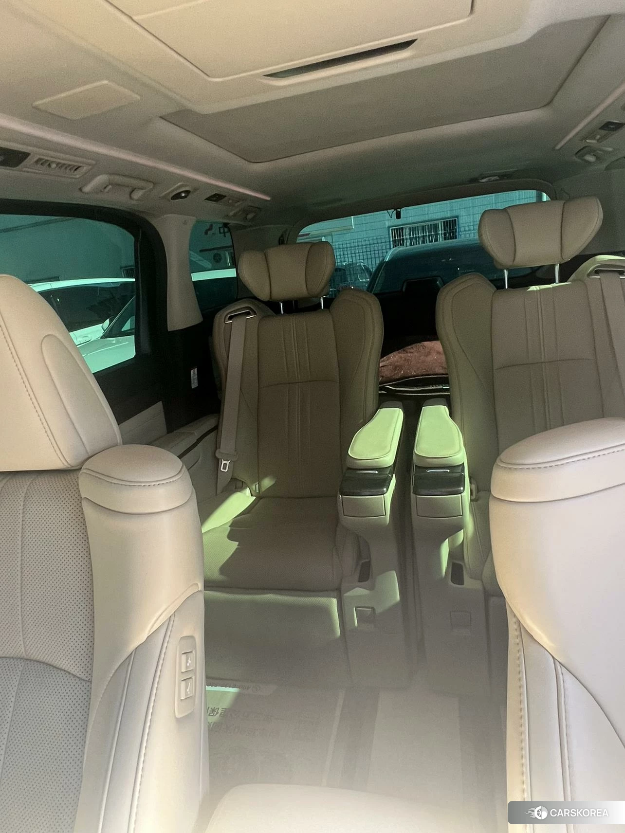 Toyota Elfa 2021 Черный из Китая, фото 3