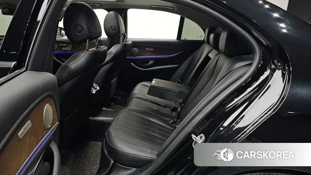 Mercedes-Benz E-Class W213 2020 Черный из Кореи, фото 3