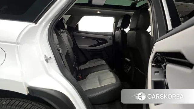 Land Rover Range Rover Evoque 2nd Generation 2024 Белый из Кореи, фото 3