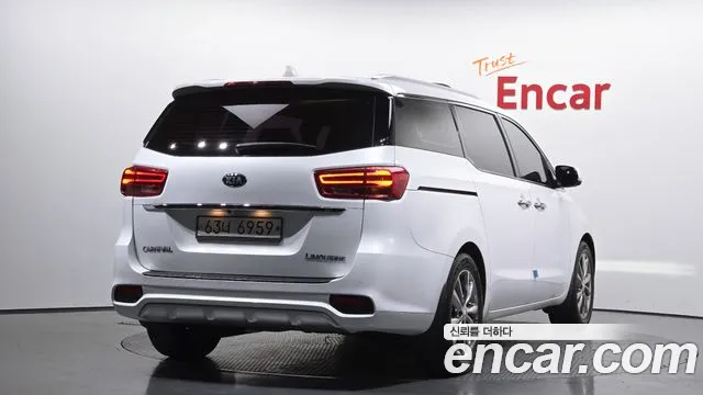 Kia The New Carnival 2018 Белый из Кореи, фото 3
