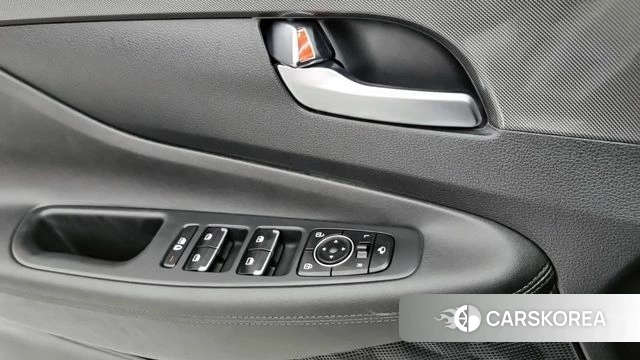 Hyundai The New Santa Fe 2022 Белый из Кореи, фото 3