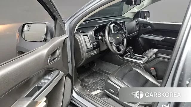 Chevrolet (GM Daewoo) Real New Colorado 2021 Серебристо-серый из Кореи, фото 3