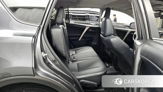 Toyota RAV4 2018 Серый из Кореи, фото 3