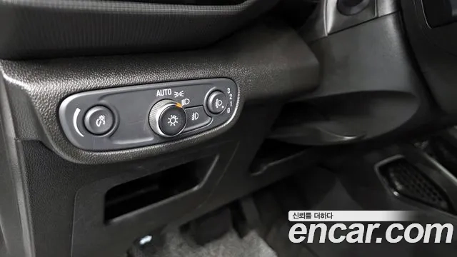 Chevrolet (GM Daewoo) Trailblazer 2020 Белый из Кореи, фото 3