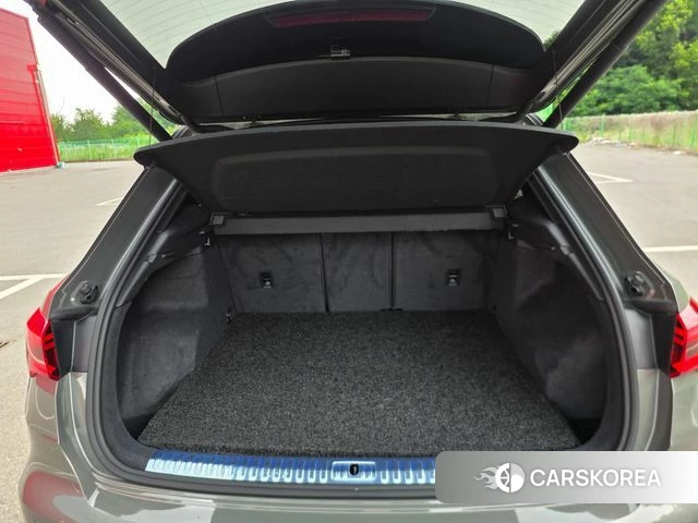 Audi Q3 (F3) 2020 Серый из Кореи, фото 3