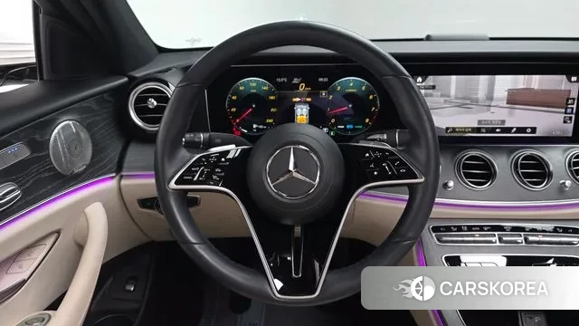 Mercedes-Benz E-Class W213 2022 Белый из Кореи, фото 3