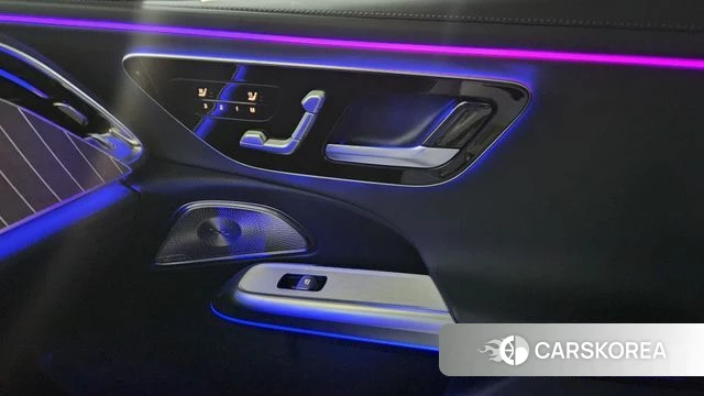 Mercedes-Benz E-Class W214 2024 Белый из Кореи, фото 3
