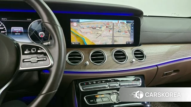 Mercedes-Benz E-Class W213 2020 Черный из Кореи, фото 3