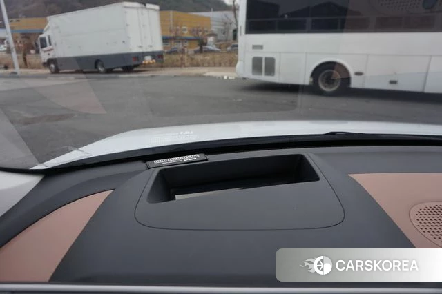 Hyundai Ionic 5 2022 Белый двухцветный из Кореи, фото 3