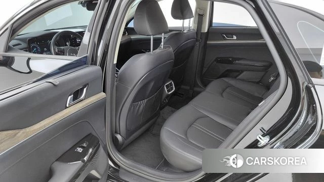 Kia K5 Hybrid 3rd Generation 2023 Черный из Кореи, фото 3