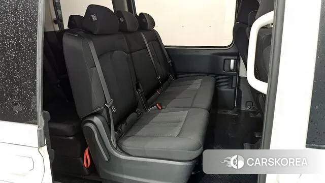 Hyundai Staria 2021 Белый из Кореи, фото 3