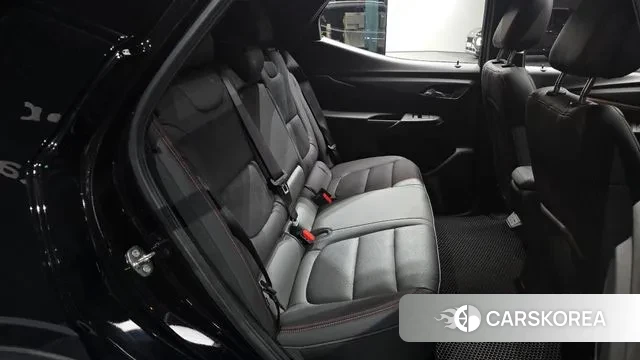 Chevrolet (GM Daewoo) Bolt EUV 2023 Черный из Кореи, фото 3