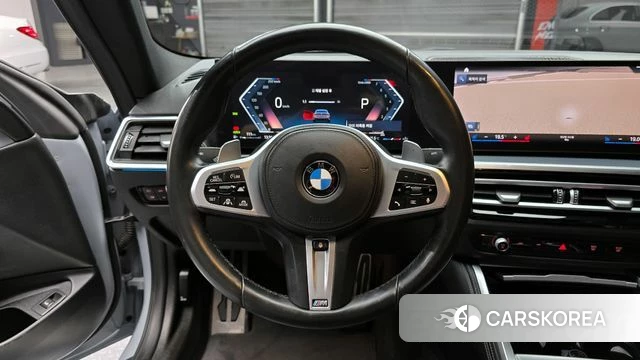 BMW 4 Series (G22) 2024 Цвет галактики из Кореи, фото 3