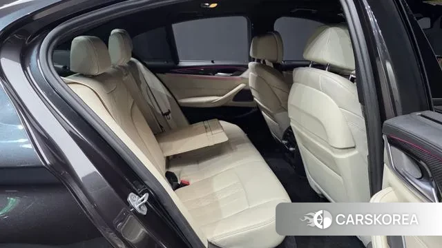 BMW 5 Series (G30) 2020 Серый из Кореи, фото 3