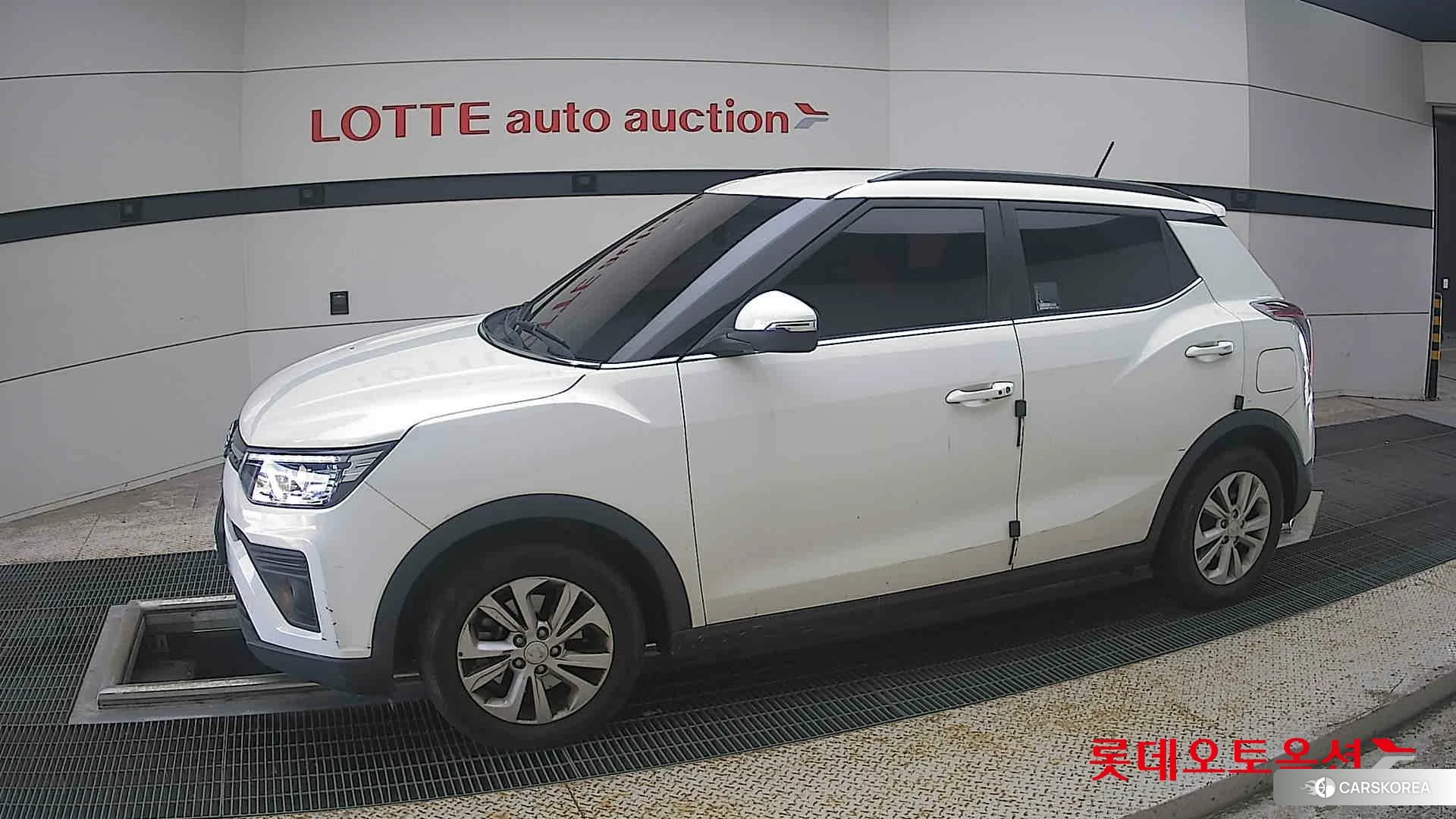 SsangYong Tivoli 2021 Grand White из Кореи, фото 3