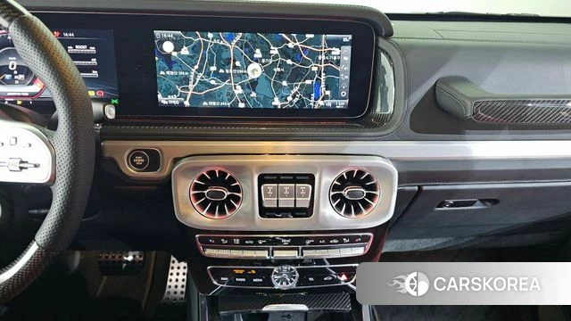 Mercedes-Benz G-Class W463b 2023 Белый из Кореи, фото 3