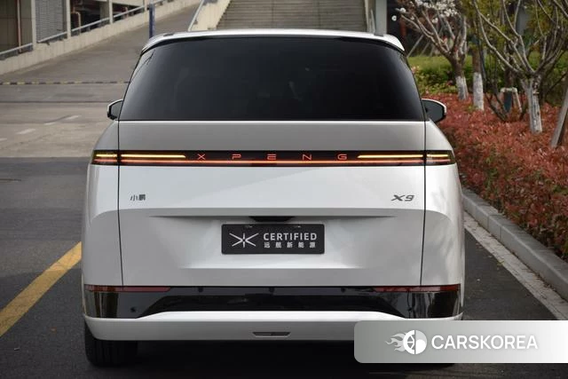 Xiaopeng Motors Xiaopeng X9 2025 Белый из Китая, фото 3