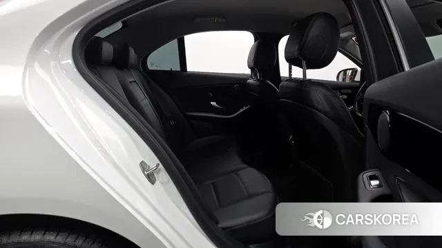 Mercedes-Benz C-Class W205 2019 Белый из Кореи, фото 3