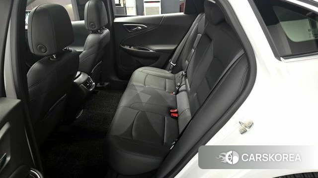 Chevrolet (GM Daewoo) The New Malibu 2019 Белый из Кореи, фото 3