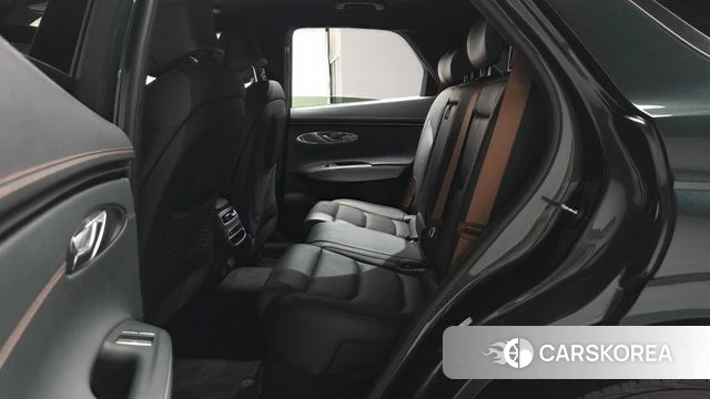 Genesis GV70 2021 Темно-зеленый из Кореи, фото 3