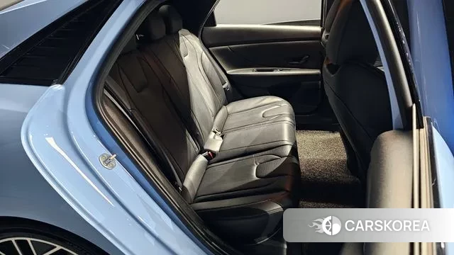 Hyundai Avante (CN7) 2021 Небесно-голубой из Кореи, фото 3